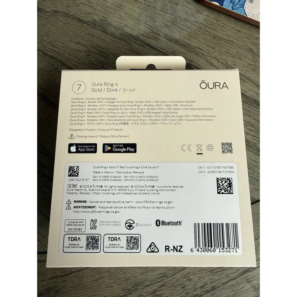 New Oura Ring Gen 4 Size 7 Gold Sleep Tracker Heart Rate W/Charger Sealed In Box